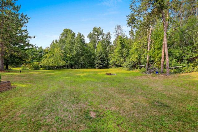 5808 LADE BEACH ROAD, Little Suamico, WI 54141