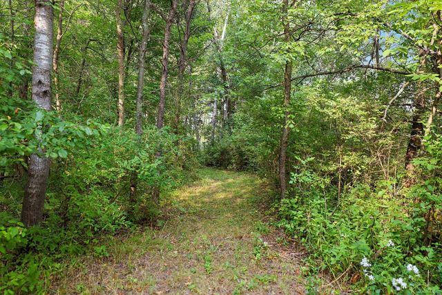 5808 LADE BEACH ROAD, Little Suamico, WI 54141