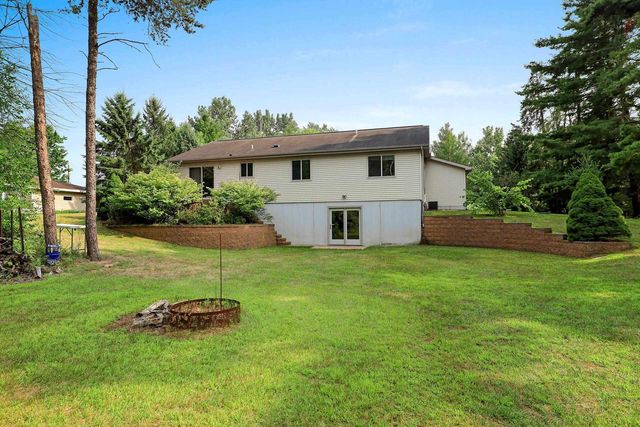 5808 LADE BEACH ROAD, Little Suamico, WI 54141