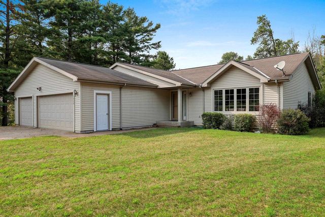 5808 LADE BEACH ROAD, Little Suamico, WI 54141