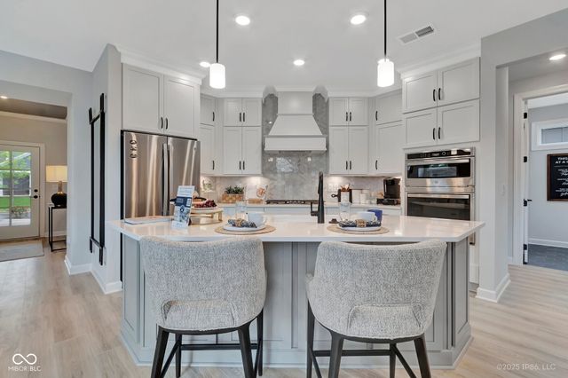 8811 Constitution Trail, Brownsburg, IN 46112