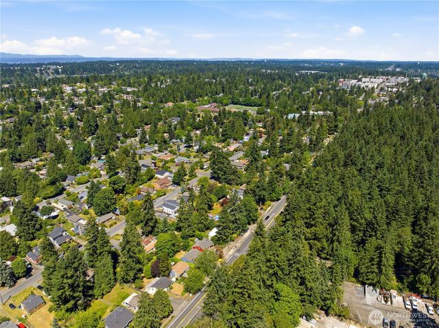 15839 15th Avenue NE, Shoreline, WA 98155