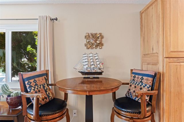367 MADEIRA CIRCLE, Tierra Verde, FL 33715