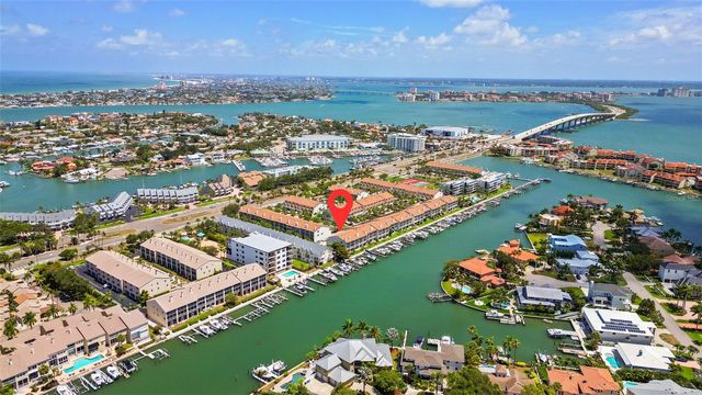 367 MADEIRA CIRCLE, Tierra Verde, FL 33715