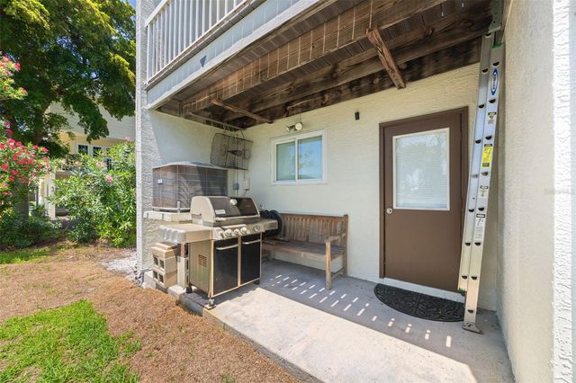 367 MADEIRA CIRCLE, Tierra Verde, FL 33715