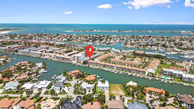 367 MADEIRA CIRCLE, Tierra Verde, FL 33715