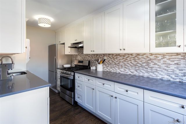 163-62 Willets Point Boulevard Upper, Whitestone, NY 11357