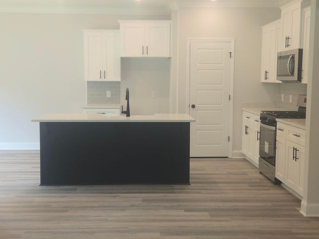 95 Castlewoods Way, Petal, MS 39465