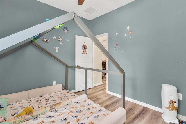 41428 TARPON AVENUE, Umatilla, FL 32784