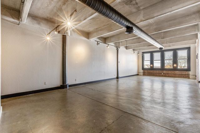 408 S Front St Apt 413, Memphis, TN 38103