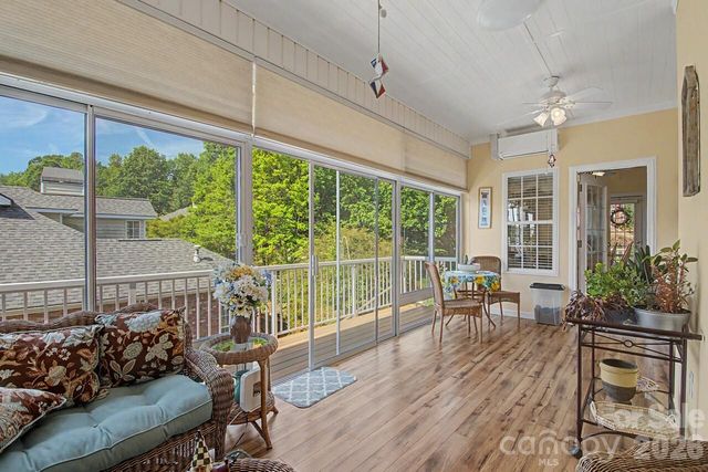 606 Carriage Commons Drive, Hendersonville, NC 28791