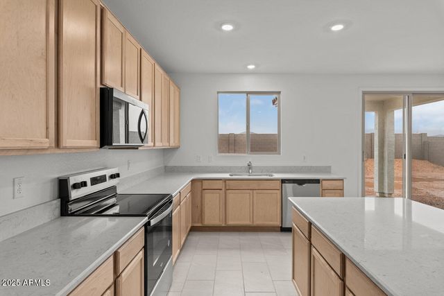 18180 E ZUZA Drive, Gold Canyon, AZ 85118
