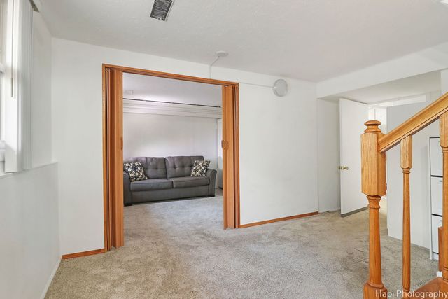 1569 Sherman Place, Des Plaines, IL 60016