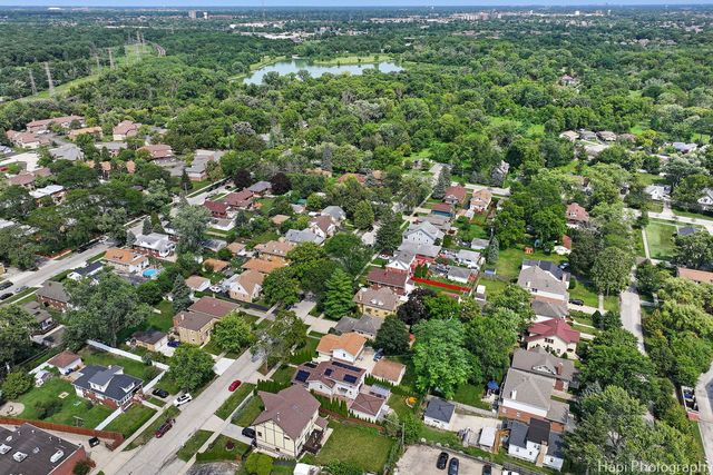 1569 Sherman Place, Des Plaines, IL 60016