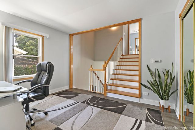 1569 Sherman Place, Des Plaines, IL 60016