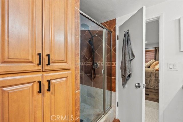 6752 Hillpark Drive 202, Los Angeles, CA 90068