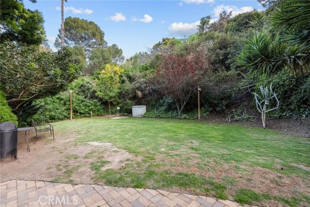 6752 Hillpark Drive 202, Los Angeles, CA 90068