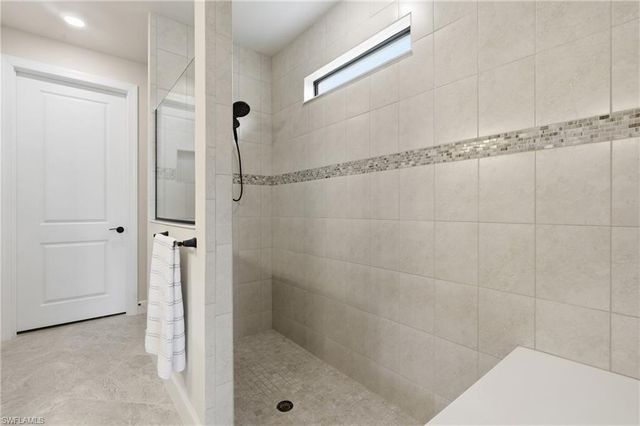 8877 Horned Lark DR, Naples, FL 34120
