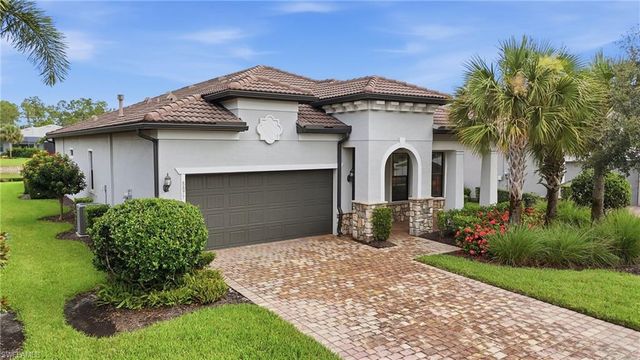 8877 Horned Lark DR, Naples, FL 34120