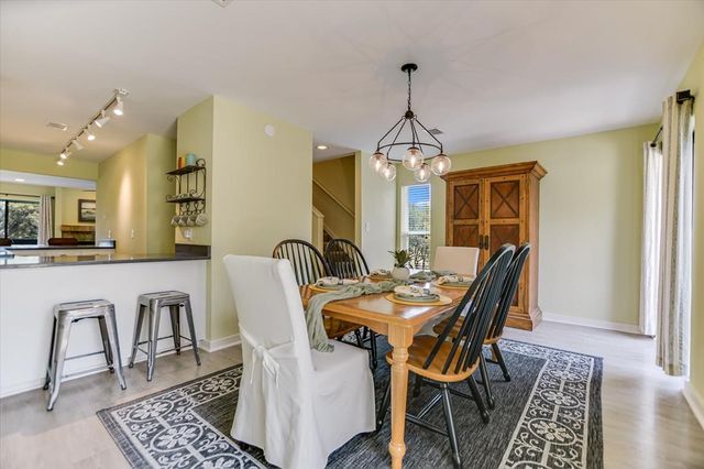 402 Lost Echo # 8, Horseshoe Bay, TX 78657