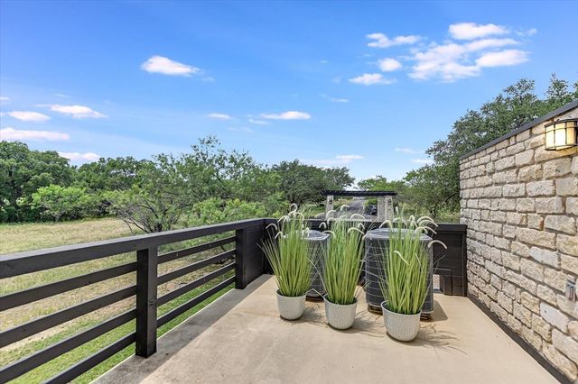 402 Lost Echo # 8, Horseshoe Bay, TX 78657