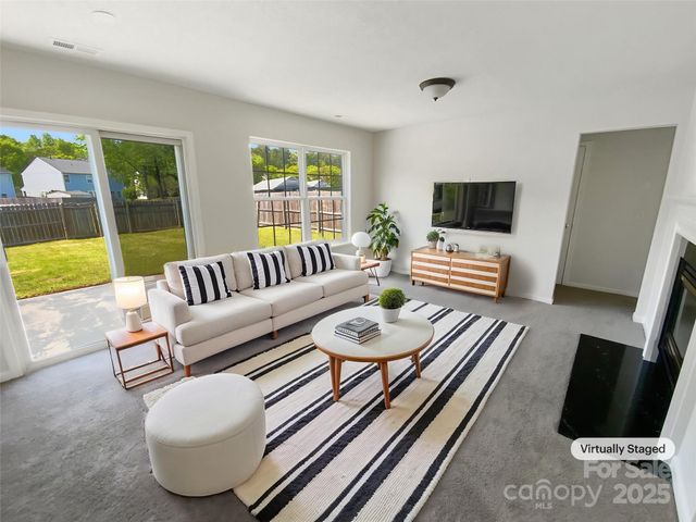 4437 Devonhill Lane, Charlotte, NC 28269
