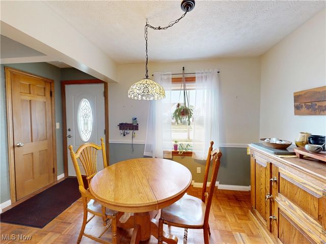 317 E 330th Street, Willowick, OH 44095