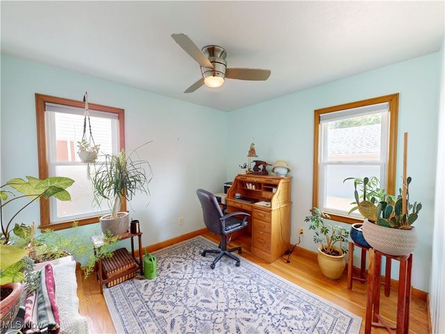 317 E 330th Street, Willowick, OH 44095