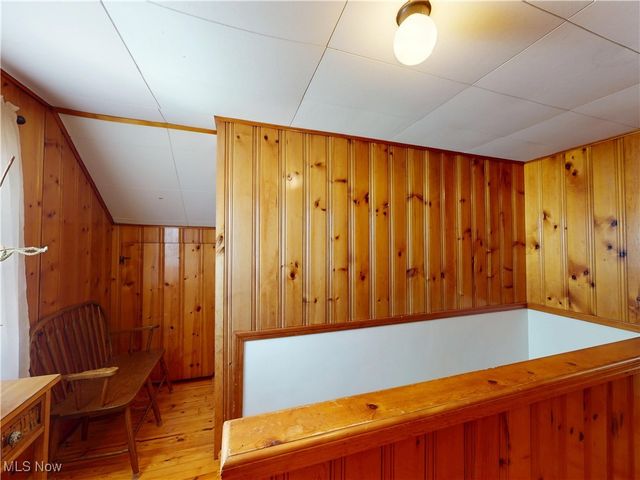 317 E 330th Street, Willowick, OH 44095