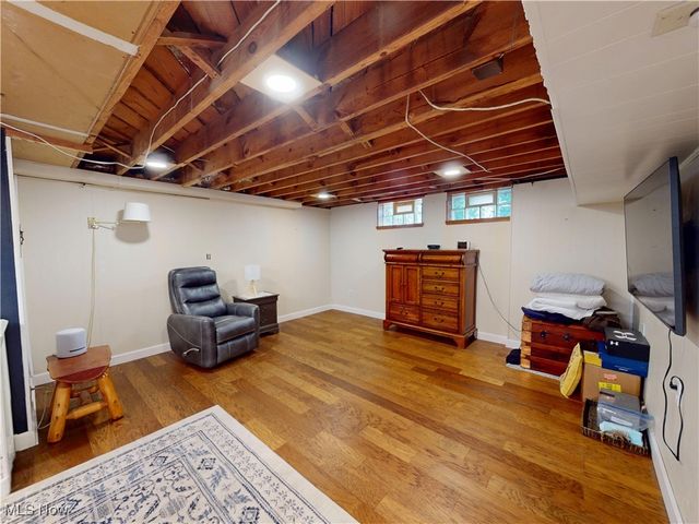 317 E 330th Street, Willowick, OH 44095