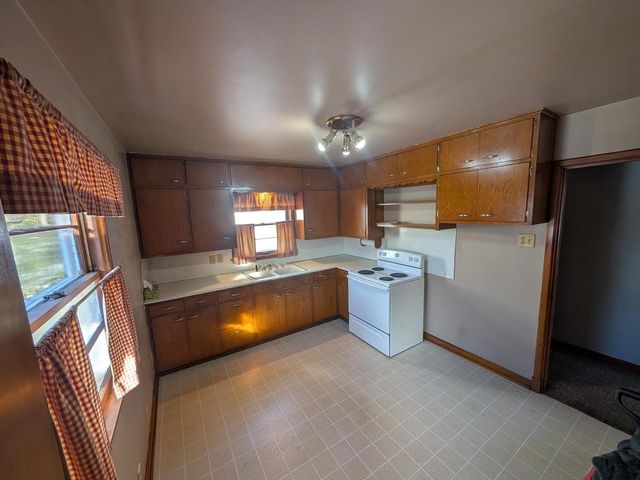 219 CLEVELAND STREET, Brillion, WI 54110