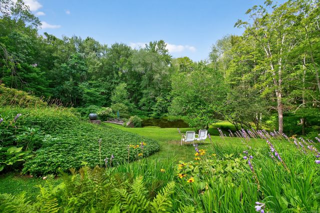 50 Southbury Road, Roxbury, CT 06783