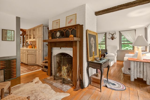50 Southbury Road, Roxbury, CT 06783