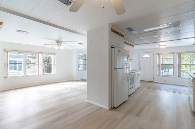 320 N FOREST BOULEVARD, Lake Mary, FL 32746