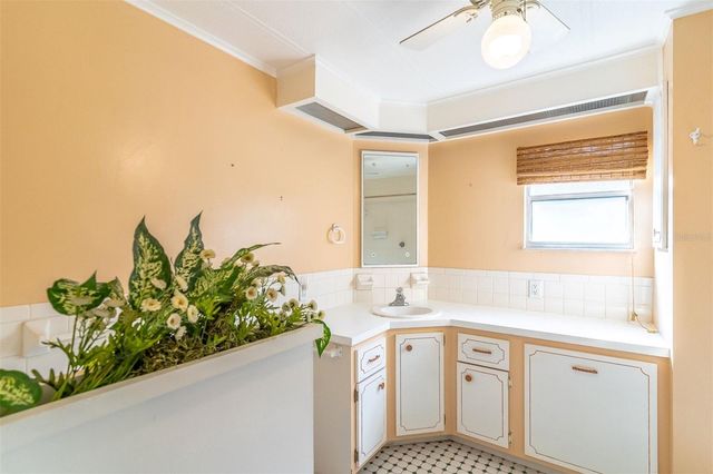 320 N FOREST BOULEVARD, Lake Mary, FL 32746