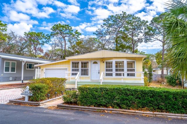 320 N FOREST BOULEVARD, Lake Mary, FL 32746