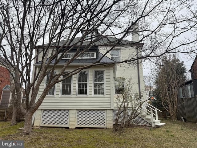 4516 VERPLANCK PL NW, Washington, DC 20016