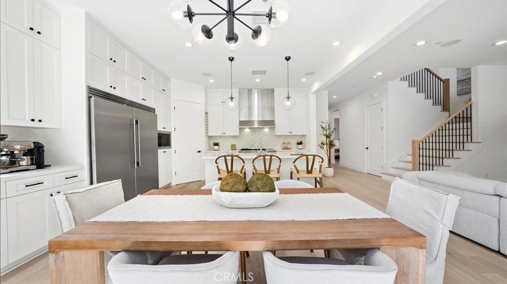 Image 16 of property listing at 2420 Sebald, Redondo Beach, CA 90278