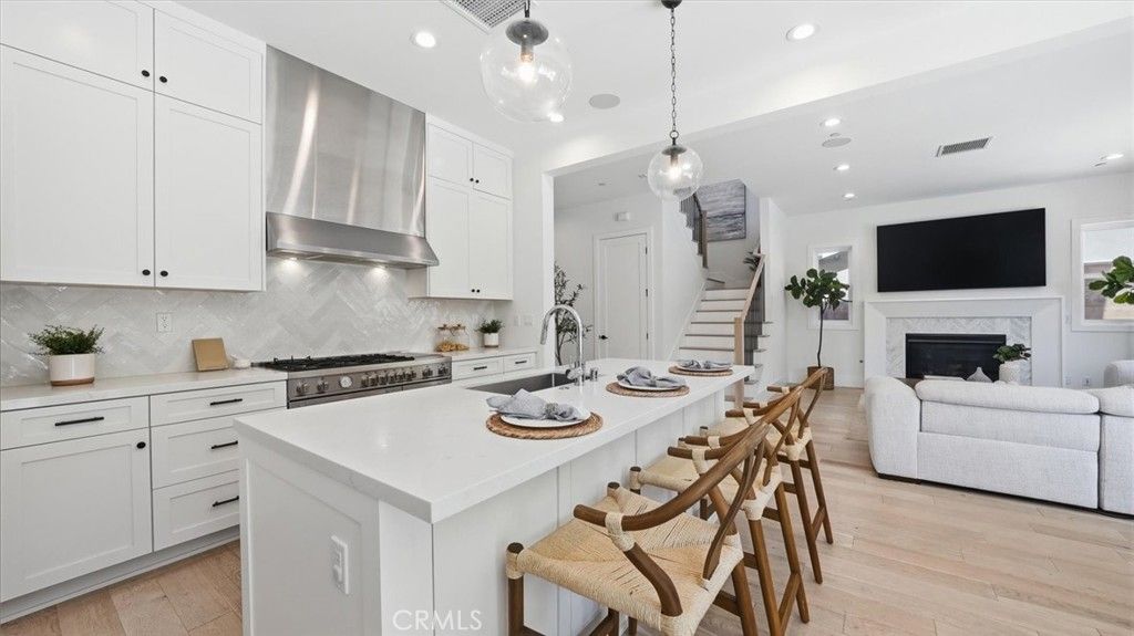 Image 22 of property listing at 2420 Sebald, Redondo Beach, CA 90278