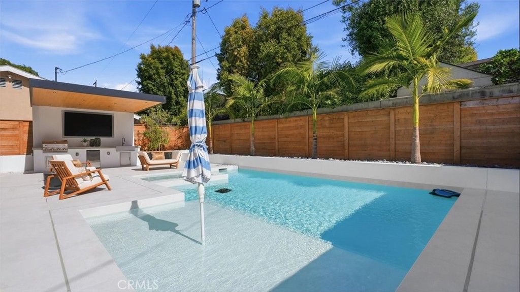 Image 38 of property listing at 2420 Sebald, Redondo Beach, CA 90278