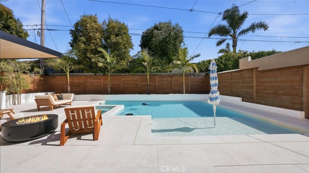 Image 39 of property listing at 2420 Sebald, Redondo Beach, CA 90278