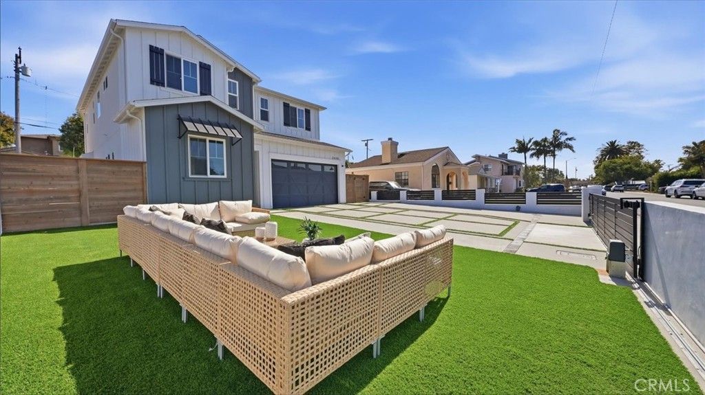 Image 42 of property listing at 2420 Sebald, Redondo Beach, CA 90278
