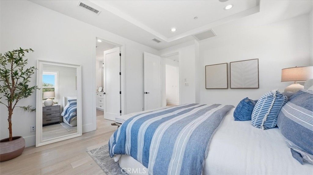 Image 55 of property listing at 2420 Sebald, Redondo Beach, CA 90278