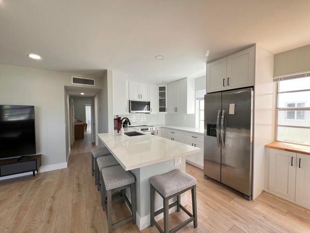 698 Normandy Lane O, Delray Beach, FL 33484