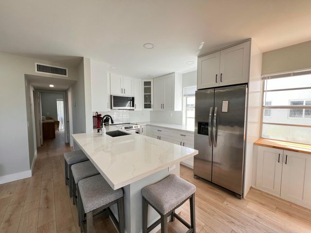 698 Normandy Lane O, Delray Beach, FL 33484