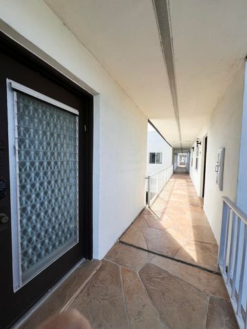 698 Normandy Lane O, Delray Beach, FL 33484