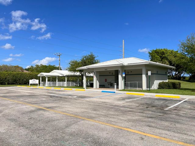 698 Normandy Lane O, Delray Beach, FL 33484