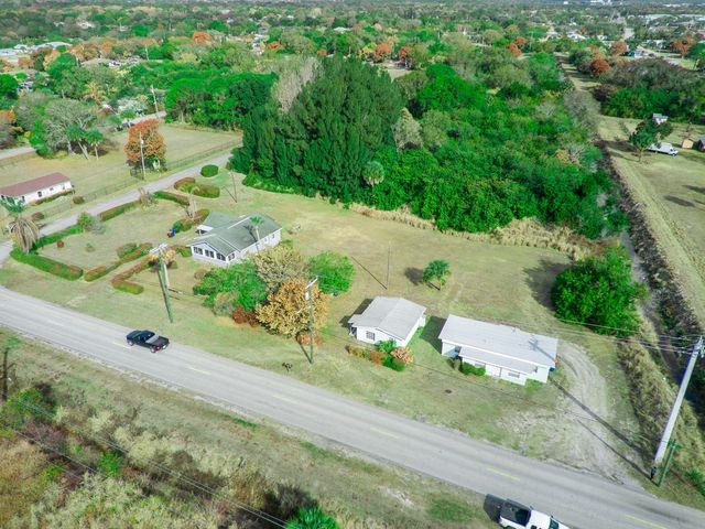 2840 41st Street, Vero Beach, FL 32967