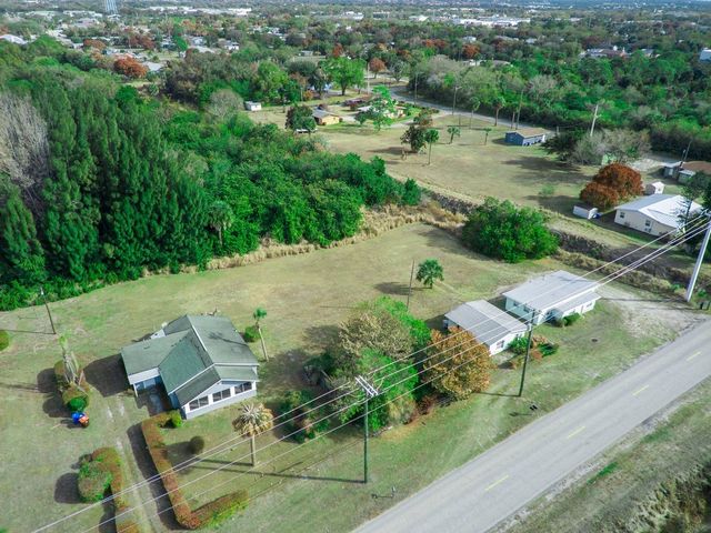 2840 41st Street, Vero Beach, FL 32967