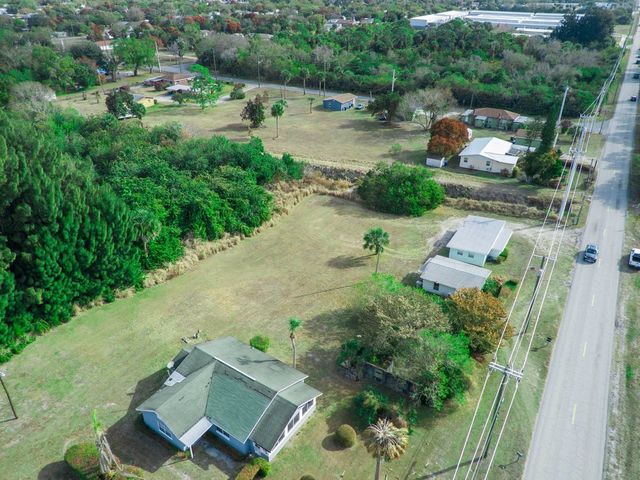 2840 41st Street, Vero Beach, FL 32967